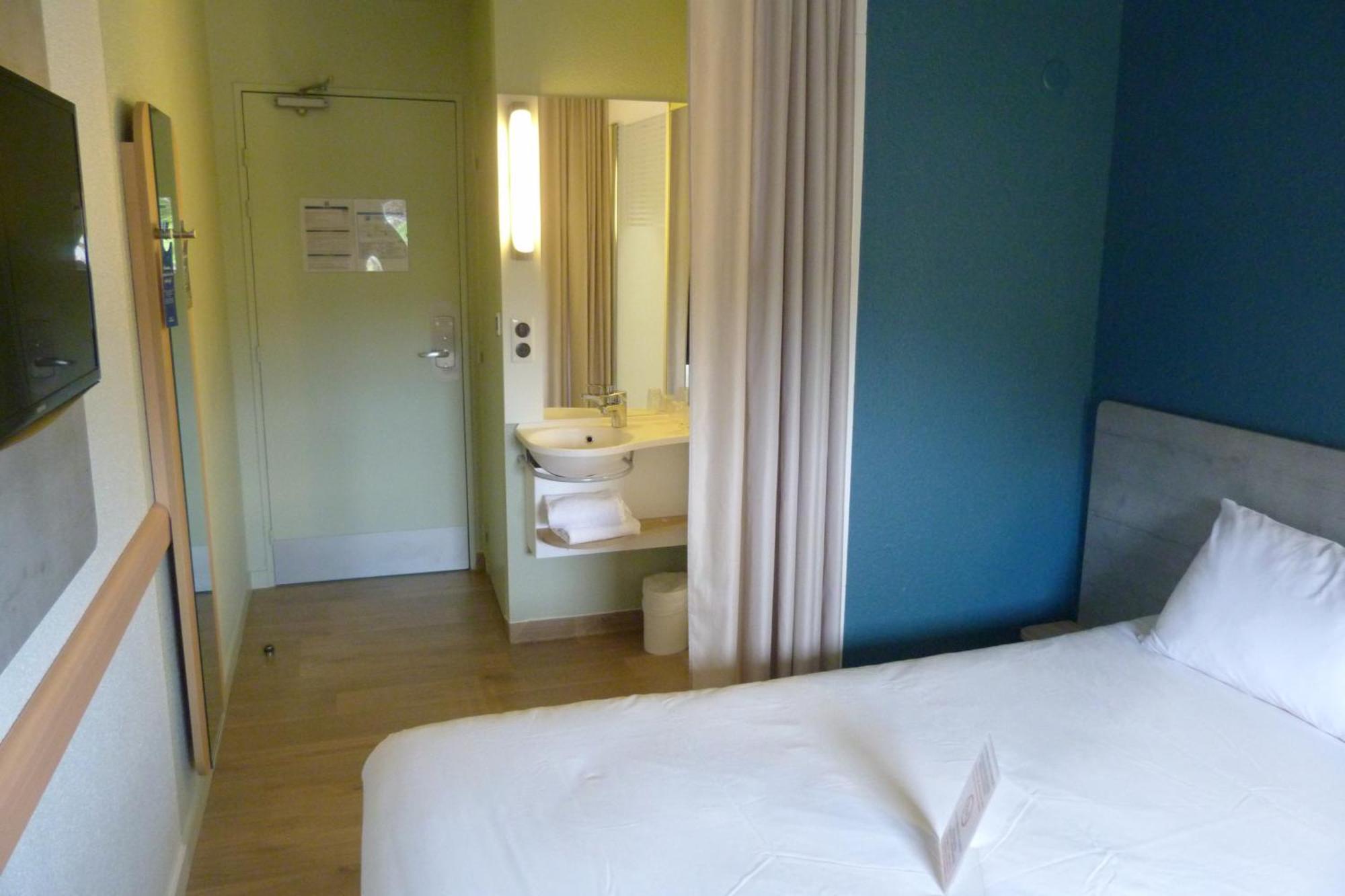 Ibis Budget Rouen Petit Quevilly Le Petit-Quevilly Exterior photo